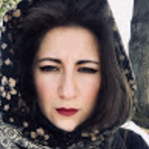 Meet your Posher, Xenia